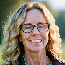 Kirsten Peterson image