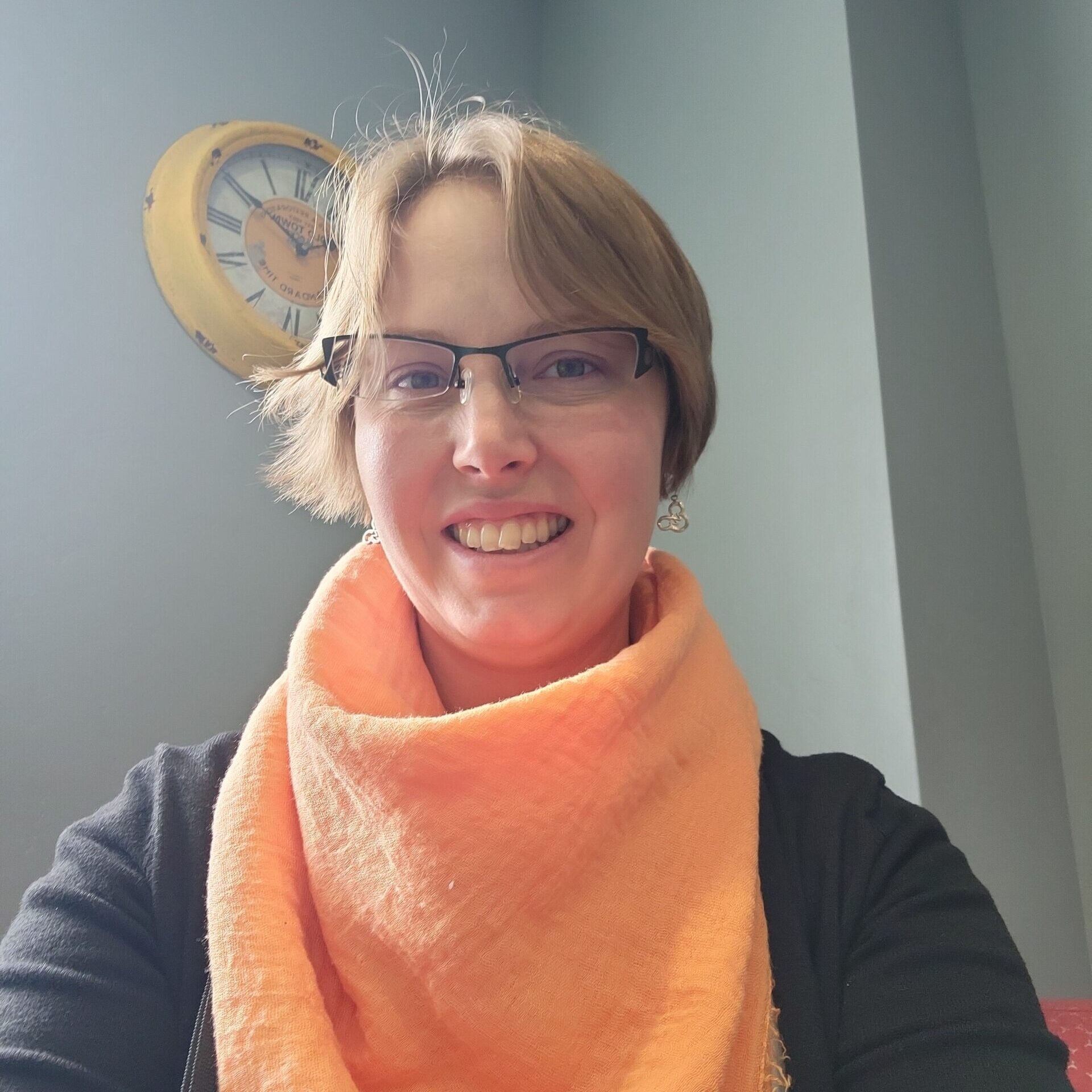 Photo of Michaela Harper